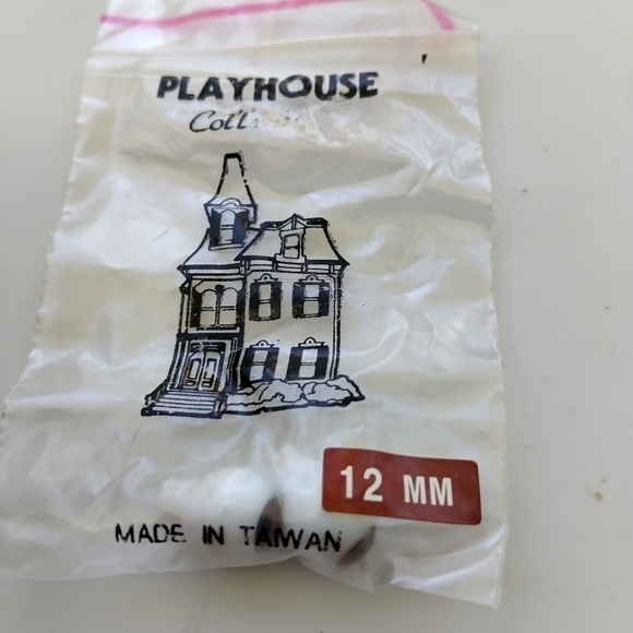 Playhouse Collection 12mm Brown Doll Eyeballs Eyes for Doll Making - Picture 1 of 1